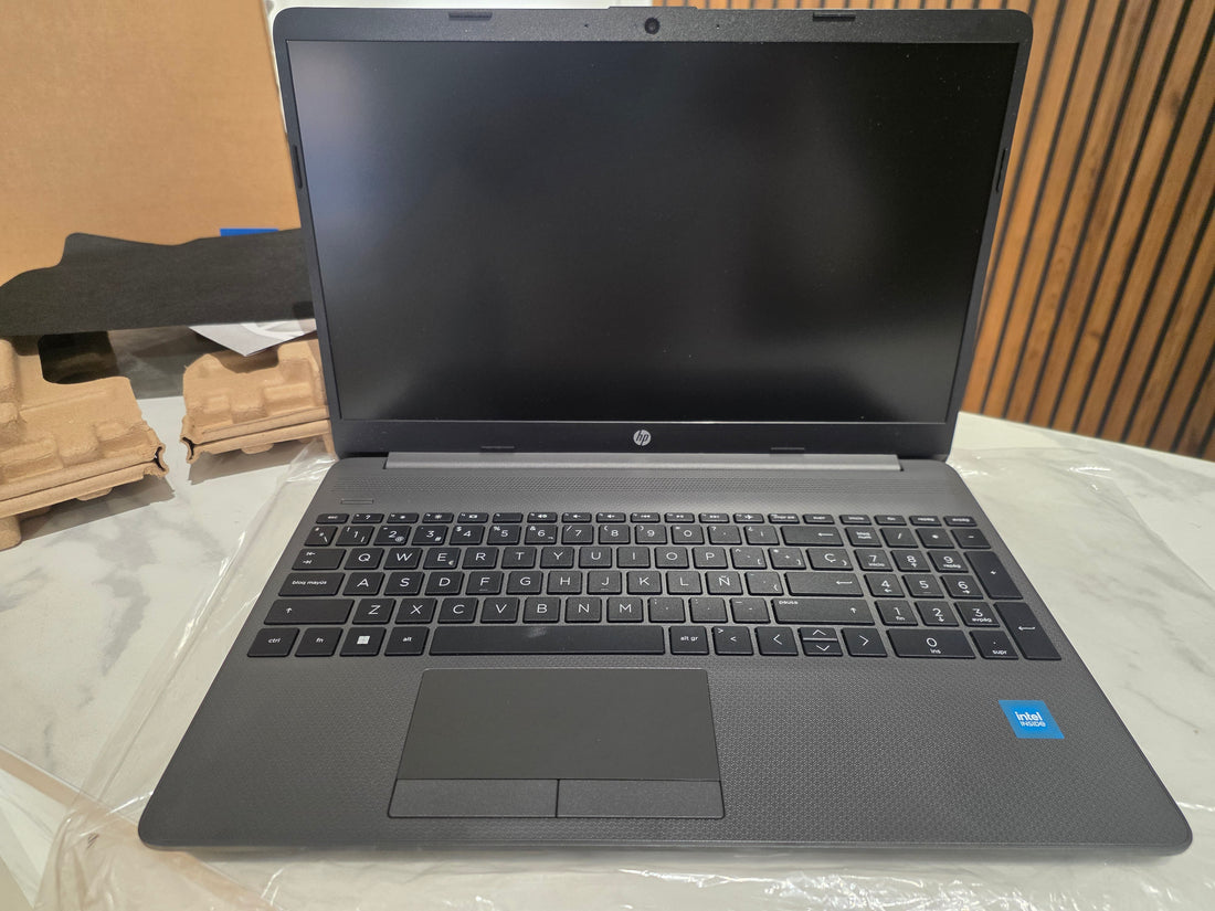 Portátil HP 250 G9 AD1E9ET Intel Celeron