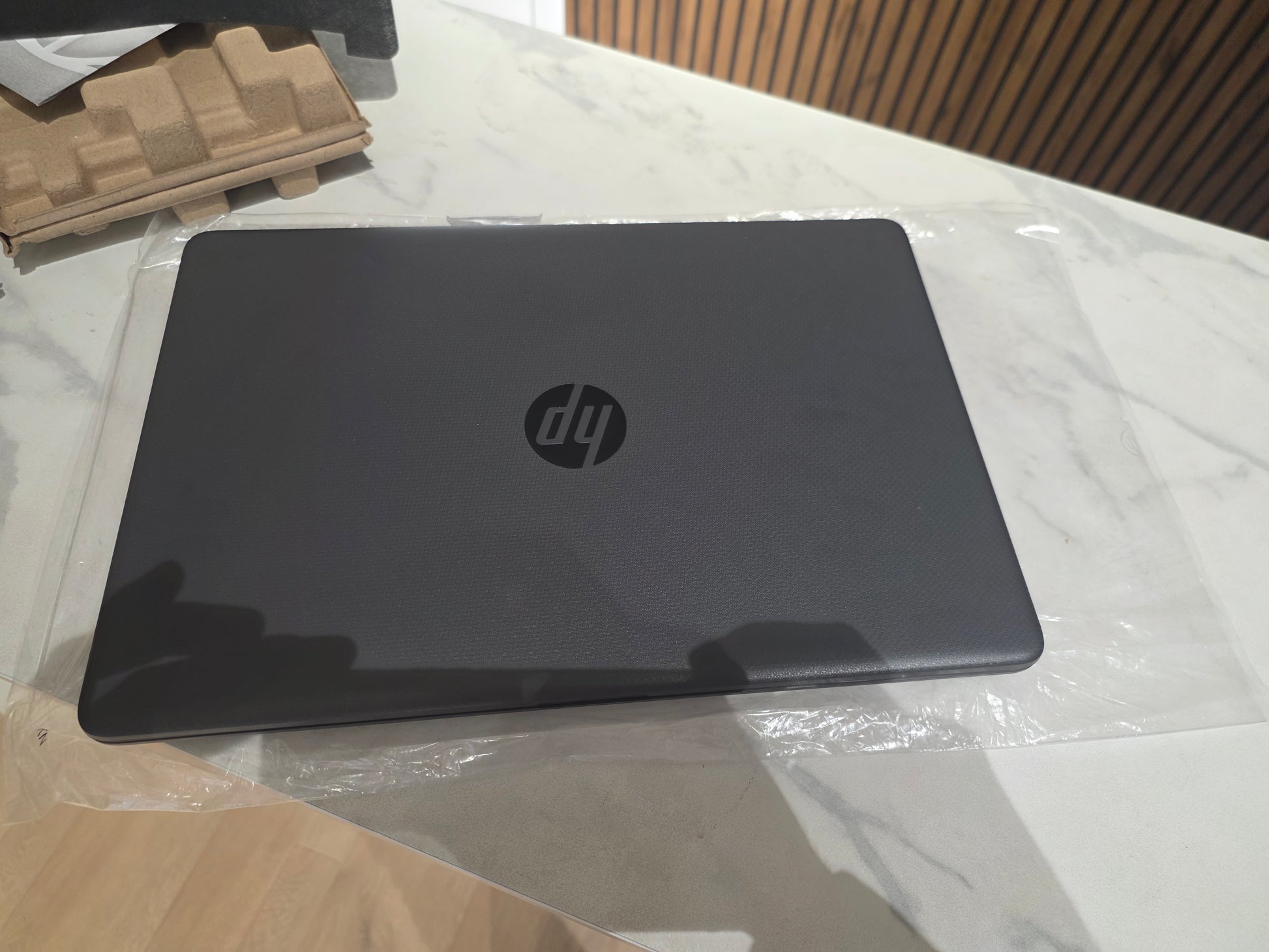 Portátil HP 250 G9 AD1E9ET Intel Celeron oferta