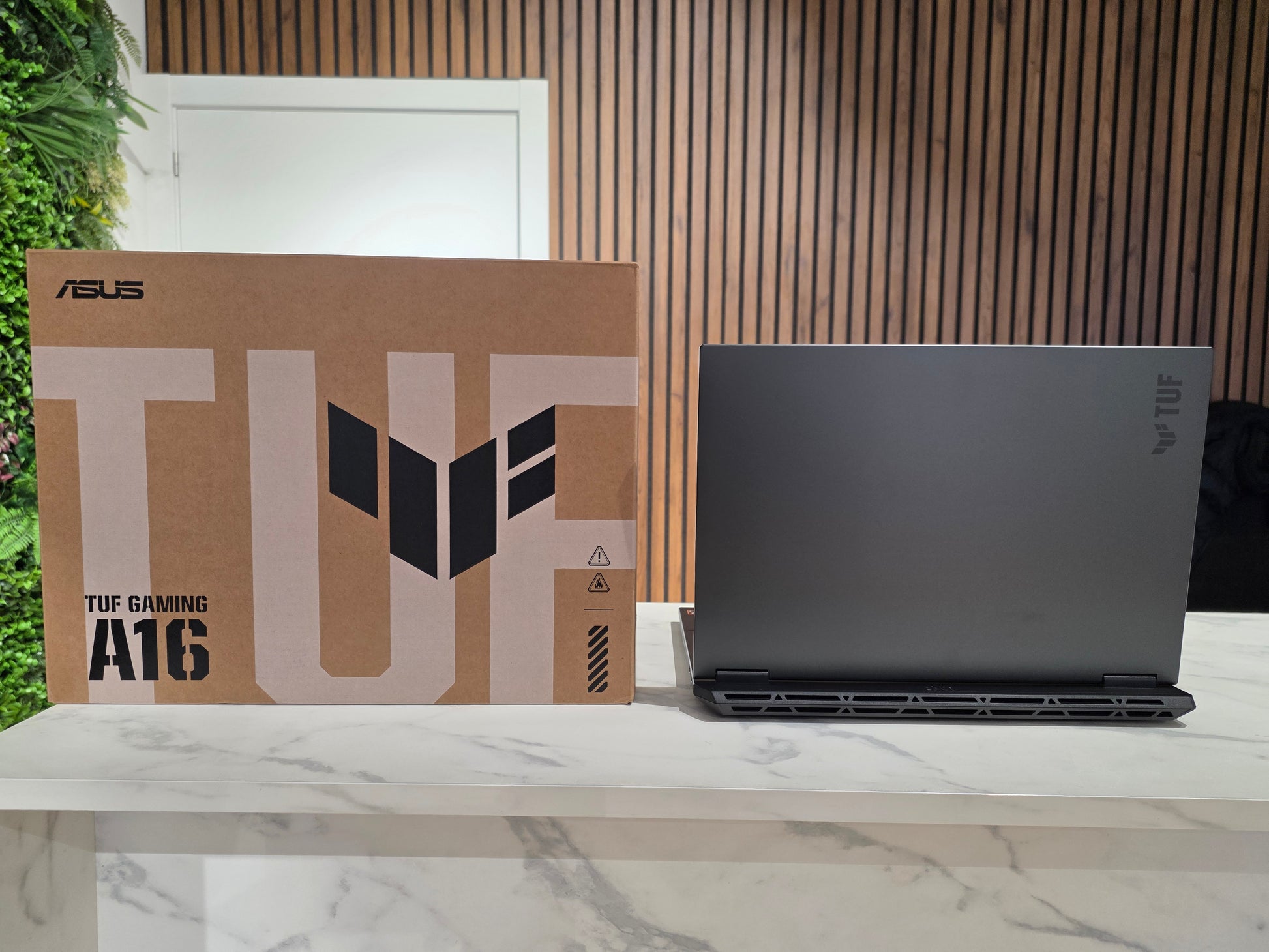 Portatil Asus Tuf Gaming A16 32GB/1TB RTX 5060